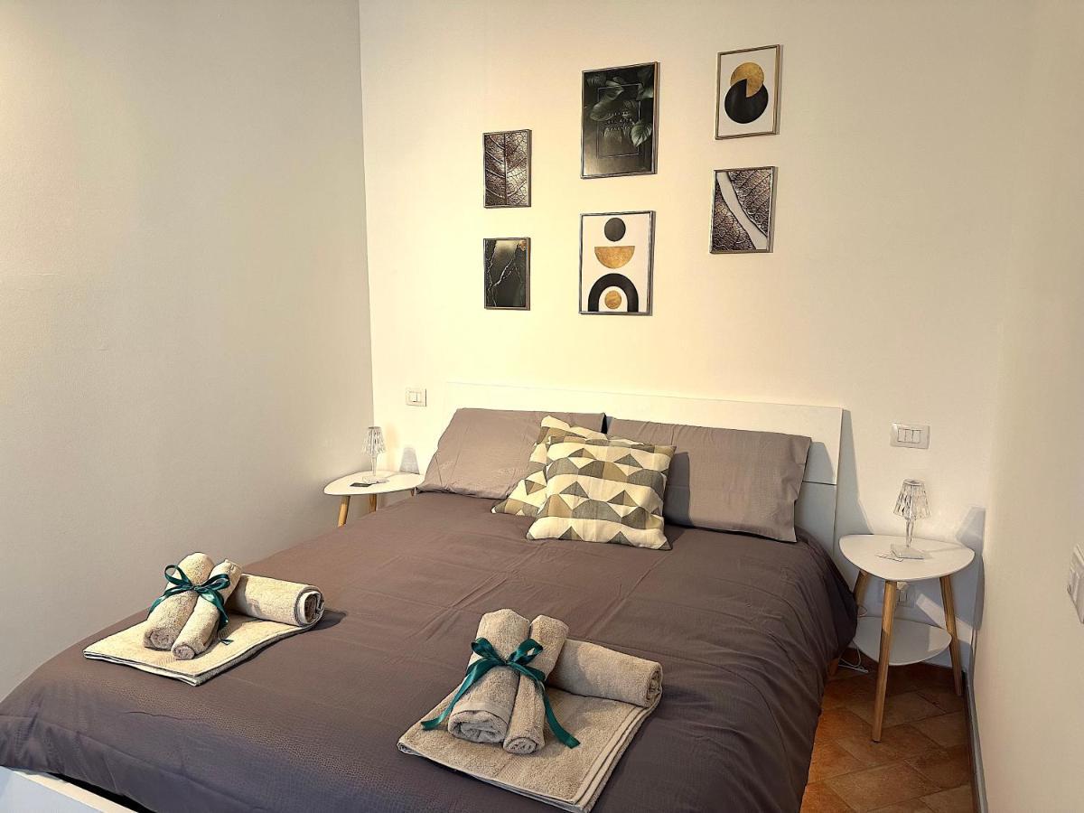 Dimora Del Sole - Intero Appartamento LʼAquila Exterior foto